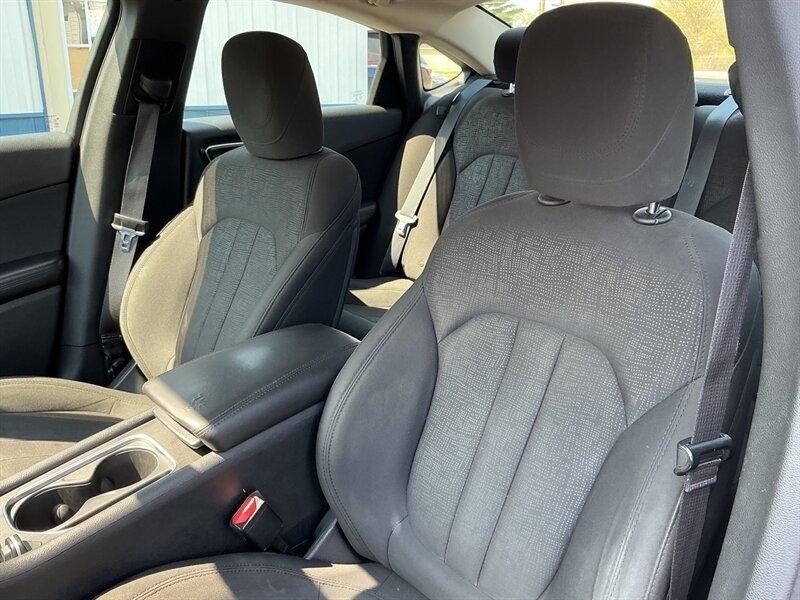 Chrysler 200 Limited 2016