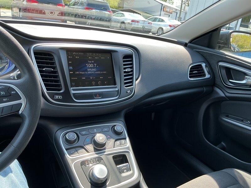 Chrysler 200 Limited 2016