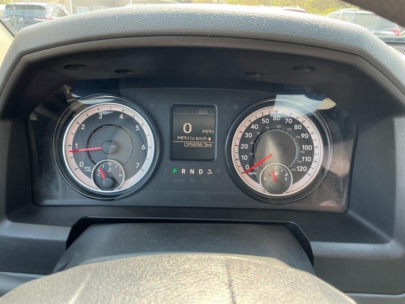 RAM 1500 Tradesman Quad Cab 4WD 2018