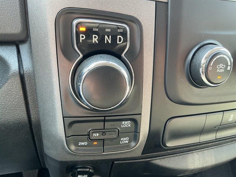 RAM 1500 Tradesman Quad Cab 4WD 2018