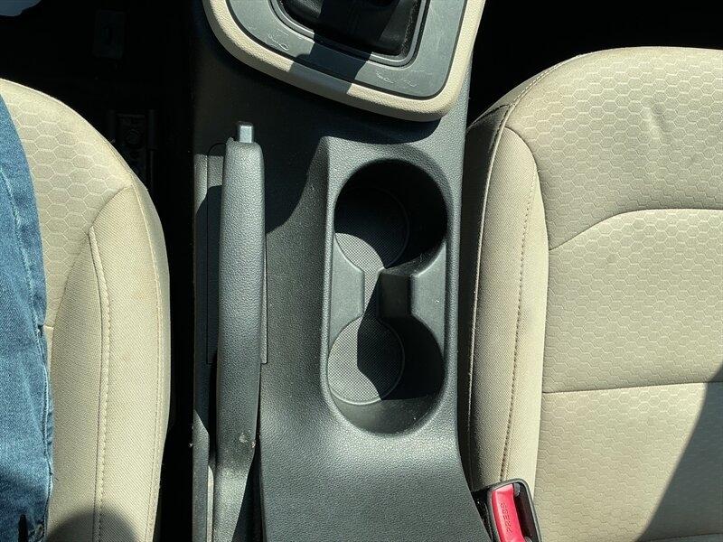 Hyundai Elantra SE 6M 2019