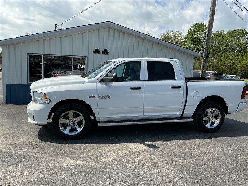 RAM 1500 Tradesman Crew Cab SWB 4WD 2014