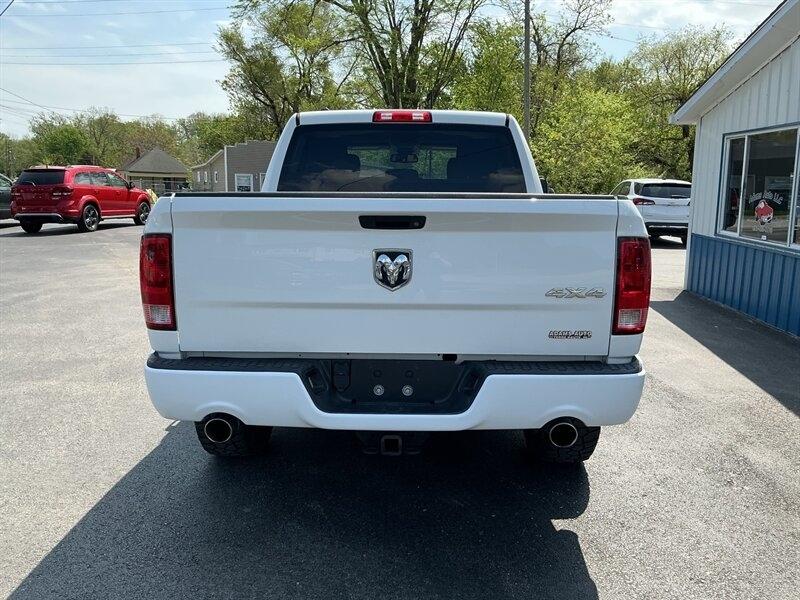RAM 1500 Tradesman Crew Cab SWB 4WD 2014