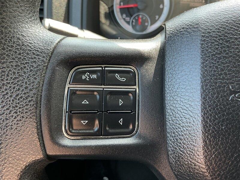 RAM 1500 Tradesman Crew Cab SWB 4WD 2014