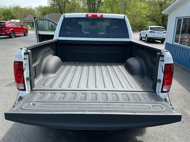 RAM 1500 Tradesman Crew Cab SWB 4WD 2014