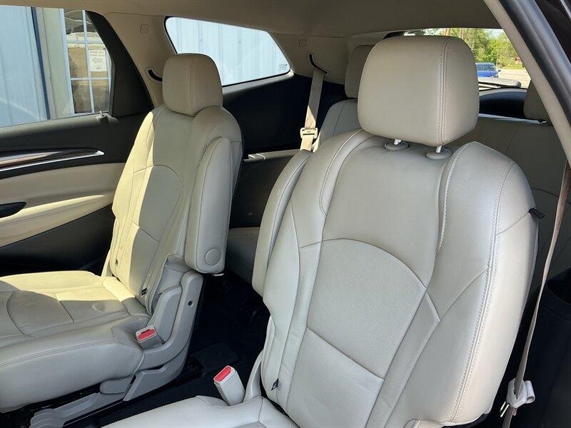 Buick Enclave Essence FWD 2019