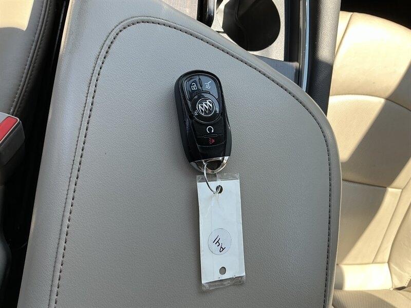 Buick Enclave Essence FWD 2019