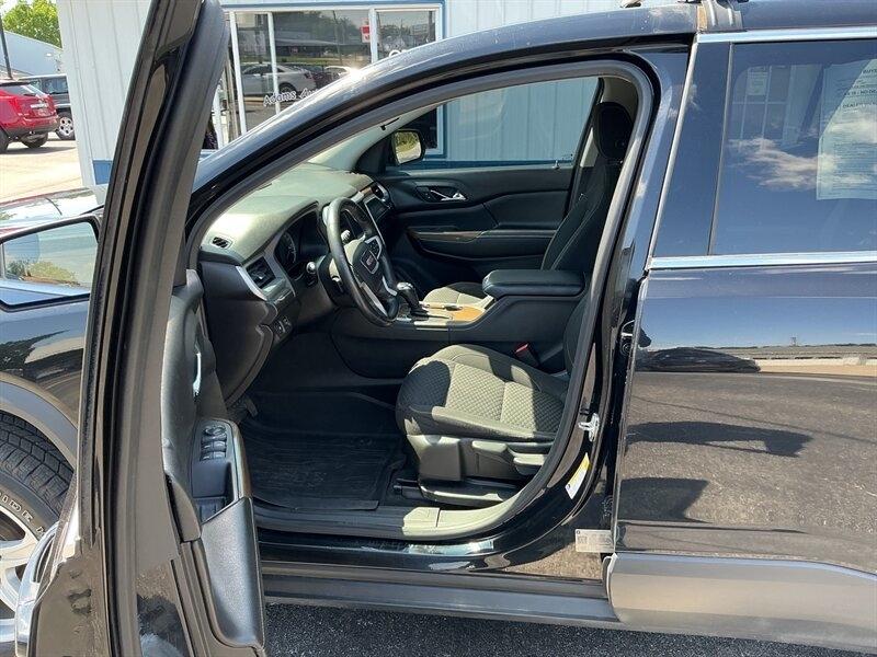 GMC Acadia SLE-1 FWD 2018