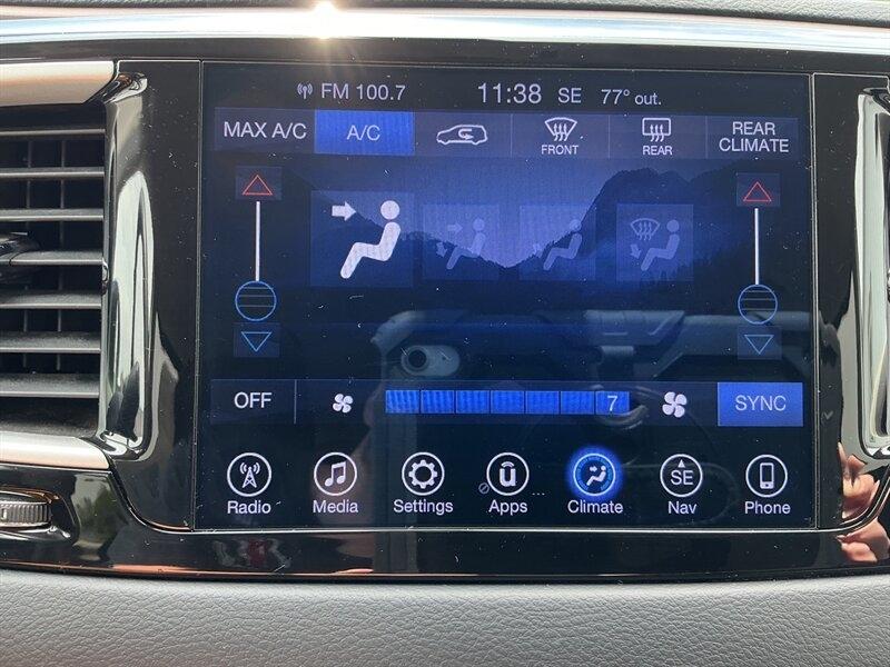 Chrysler Pacifica Touring 2017