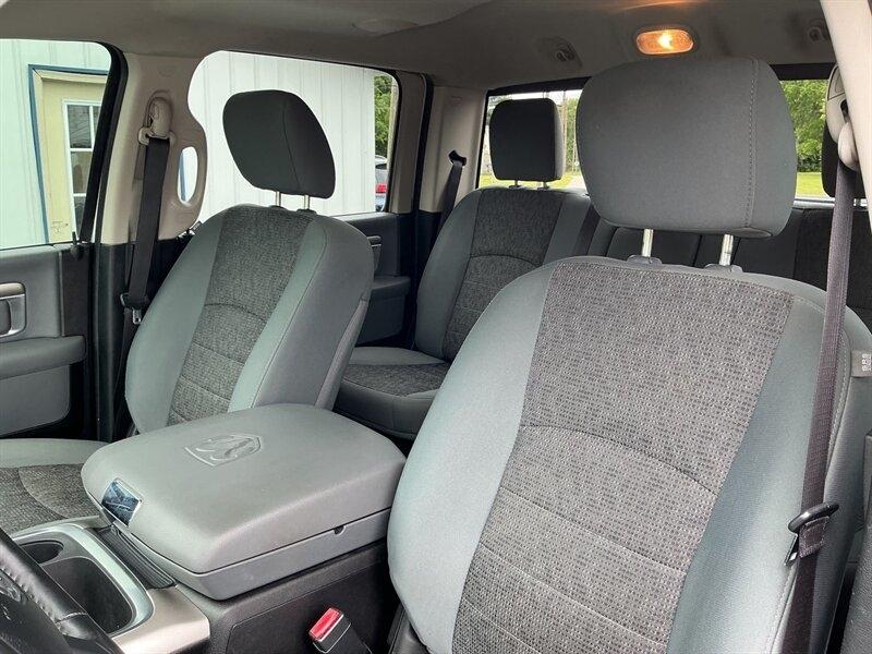 RAM 1500 SLT Crew Cab SWB 4WD 2016