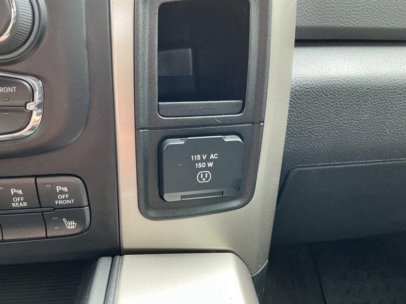 RAM 1500 SLT Crew Cab SWB 4WD 2016