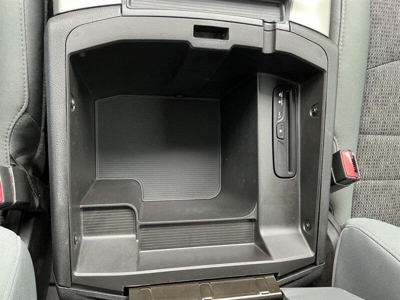 RAM 1500 SLT Crew Cab SWB 4WD 2016