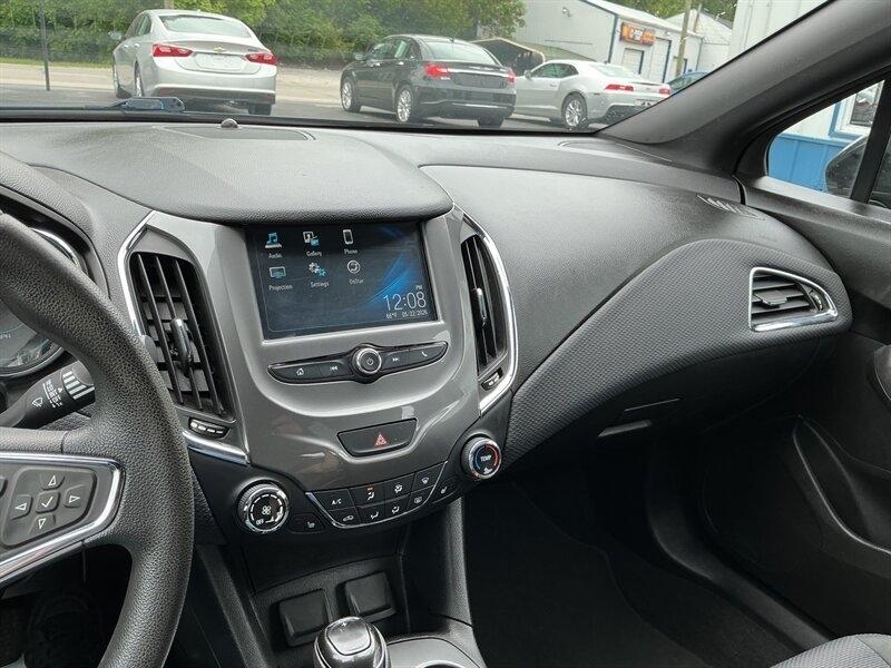 Chevrolet Cruze LT Auto 2018