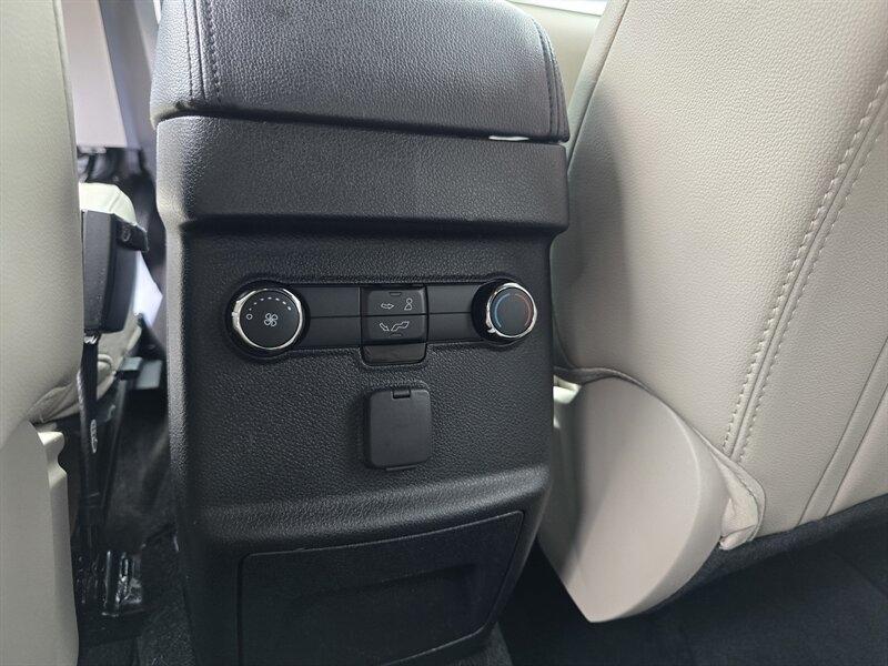 Ford Explorer XLT 4WD 2018