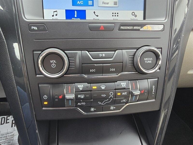 Ford Explorer XLT 4WD 2018