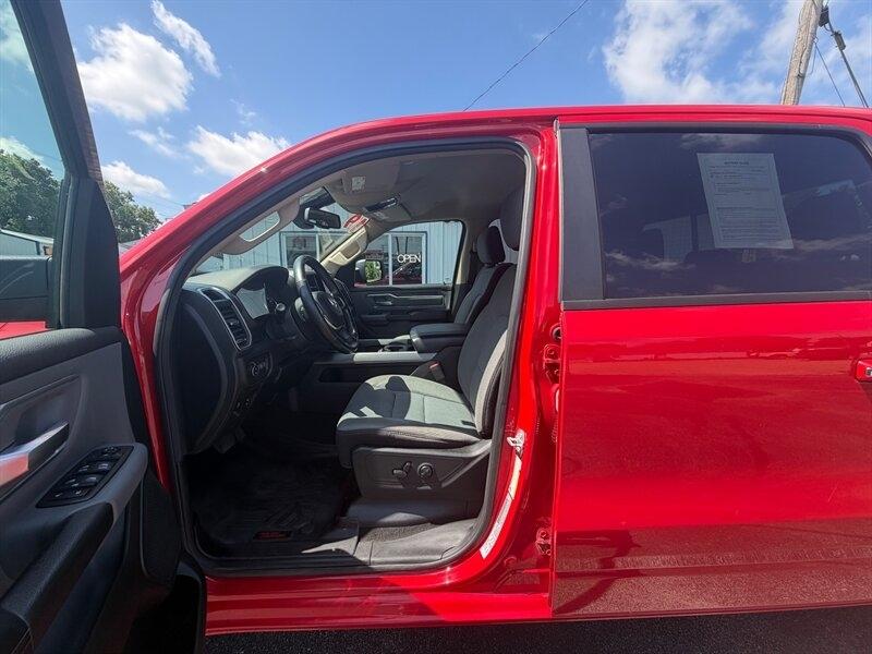 RAM 1500 Big Horn Crew Cab SWB 4WD 2019