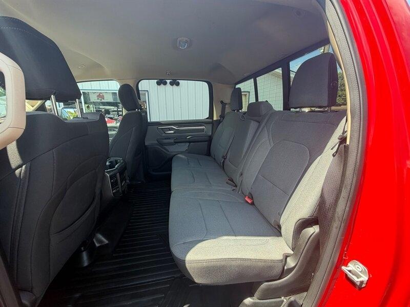 RAM 1500 Big Horn Crew Cab SWB 4WD 2019