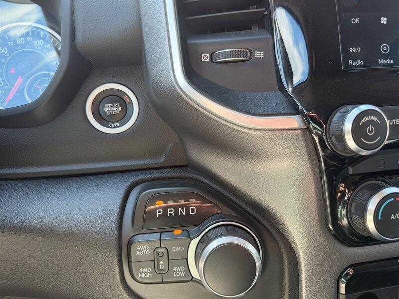 RAM 1500 Big Horn Crew Cab SWB 4WD 2019