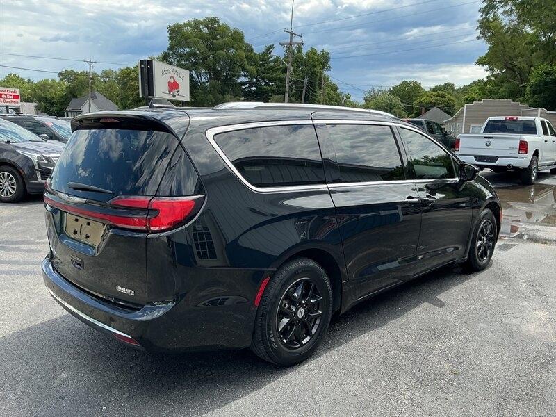 Chrysler Pacifica Touring-L 2021