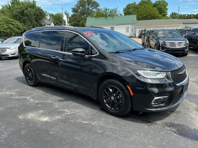 Chrysler Pacifica Touring-L 2021