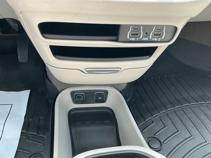 Chrysler Pacifica Touring-L 2021