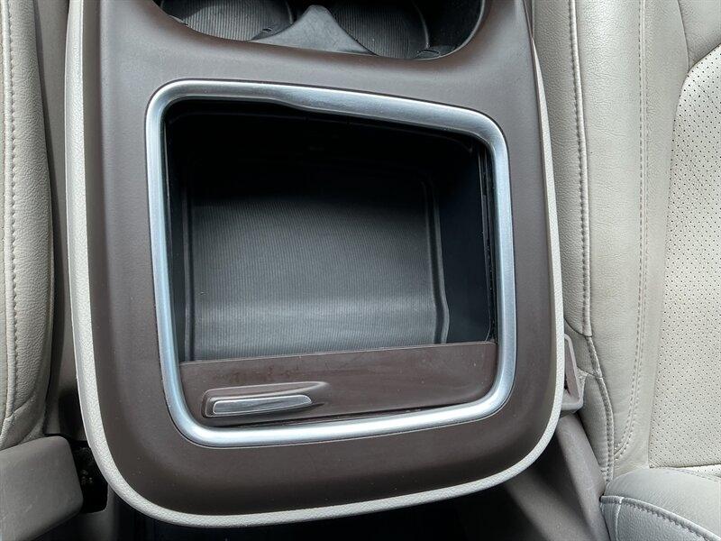 Chrysler Pacifica Touring-L 2021