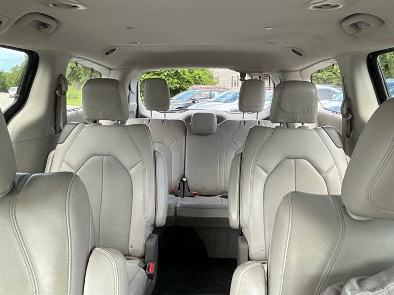Chrysler Pacifica Touring-L 2021