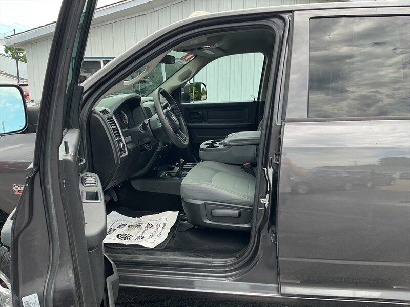RAM 2500 Tradesman Crew Cab SWB 4WD 2018