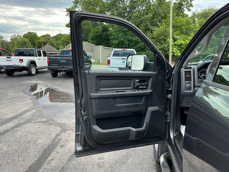 RAM 2500 Tradesman Crew Cab SWB 4WD 2018
