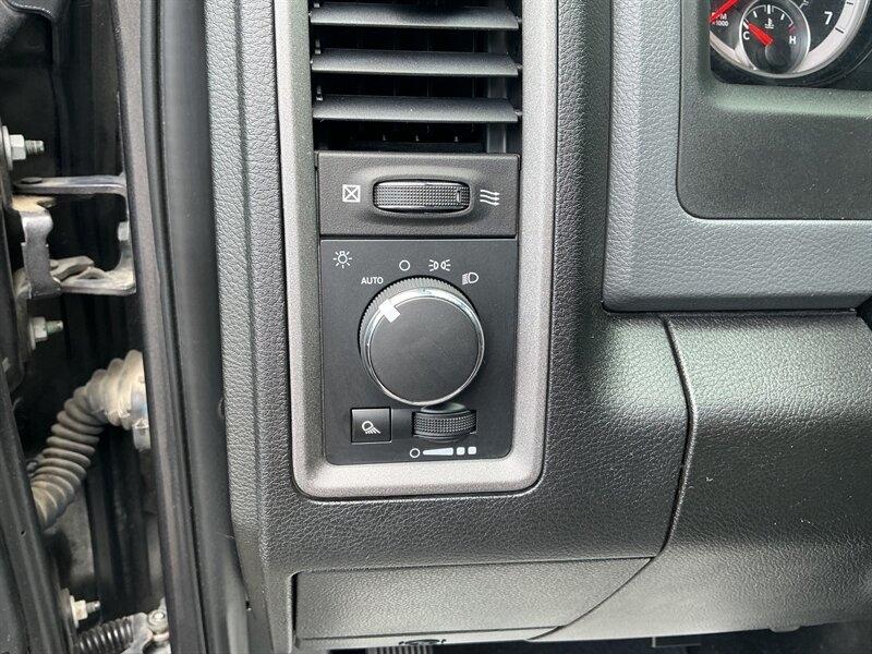 RAM 2500 Tradesman Crew Cab SWB 4WD 2018