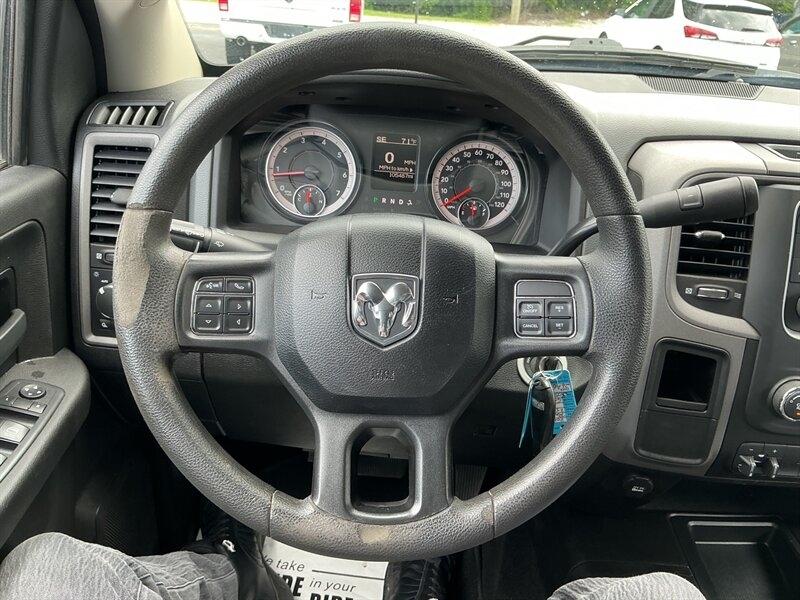 RAM 2500 Tradesman Crew Cab SWB 4WD 2018