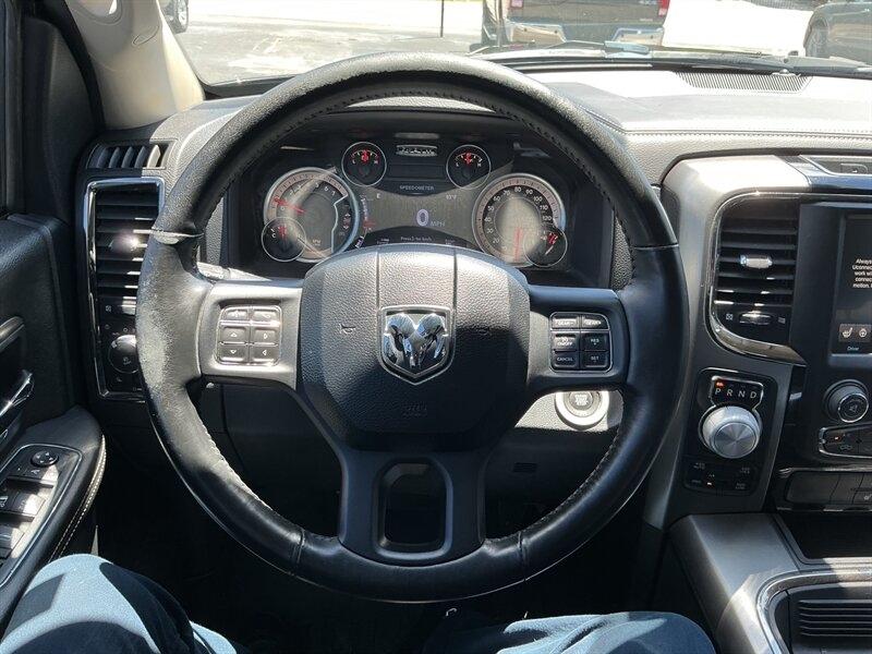 RAM 1500 Sport Crew Cab SWB 4WD 2017