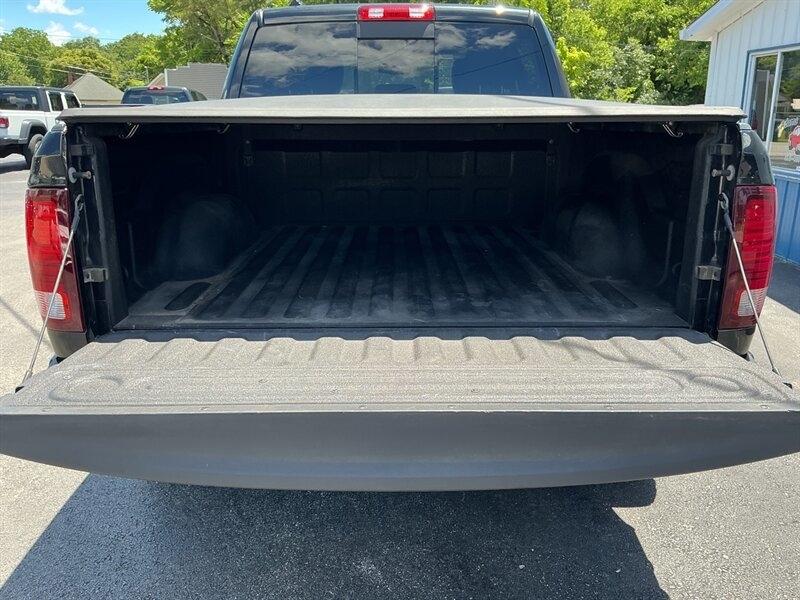 RAM 1500 Sport Crew Cab SWB 4WD 2017