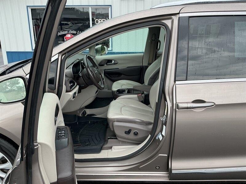 Chrysler Pacifica Touring-L 2018