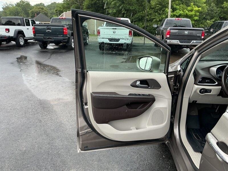 Chrysler Pacifica Touring-L 2018