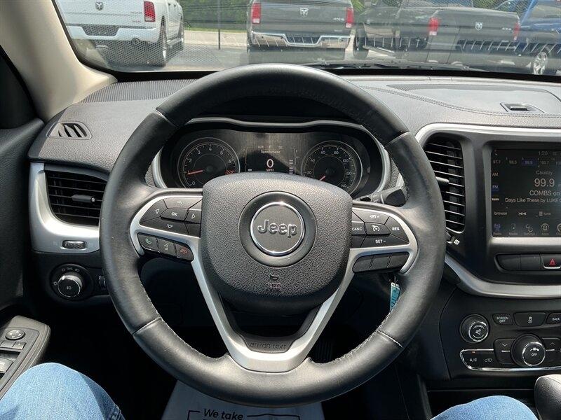 Jeep Cherokee Latitude 4WD 2014