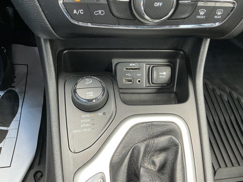 Jeep Cherokee Latitude 4WD 2014