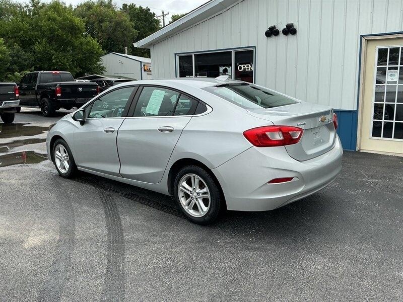 Chevrolet Cruze LT Auto 2017
