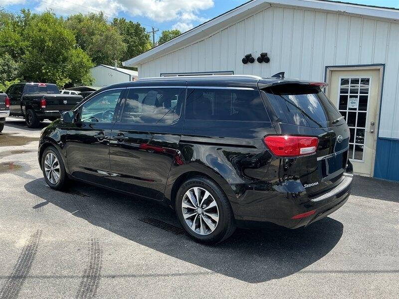 Kia Sedona EX 2017