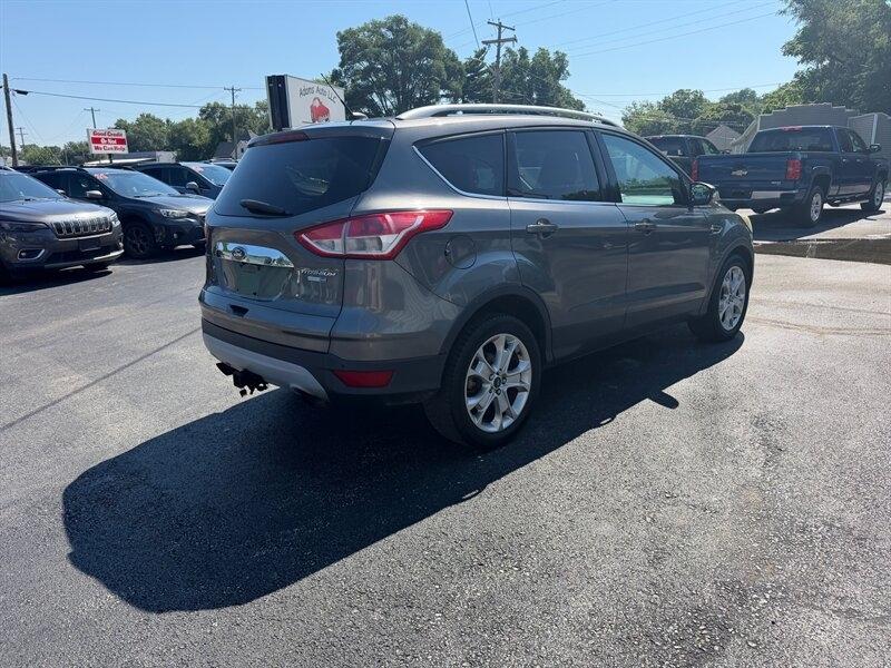 Ford Escape Titanium 4WD 2014