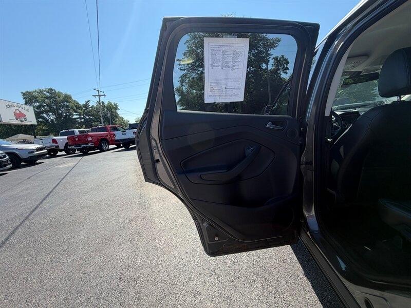 Ford Escape Titanium 4WD 2014