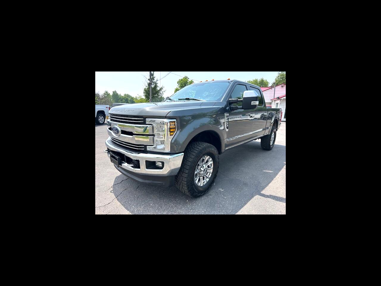 2019 Ford F-250 SD XLT Crew Cab Short Bed 4WD