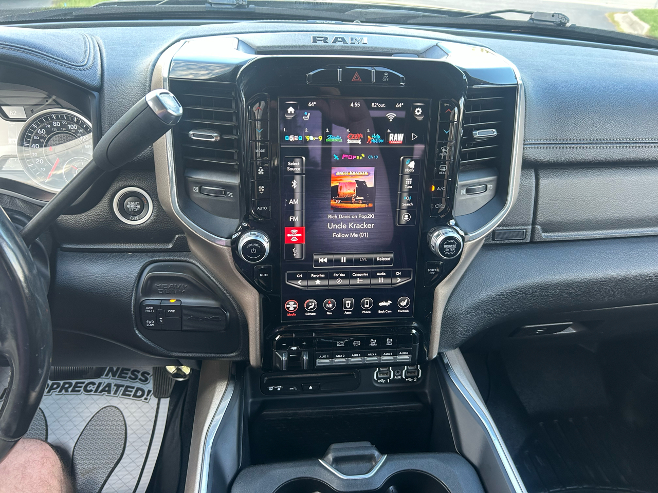 2019 Ram 2500 Laramie photo 7