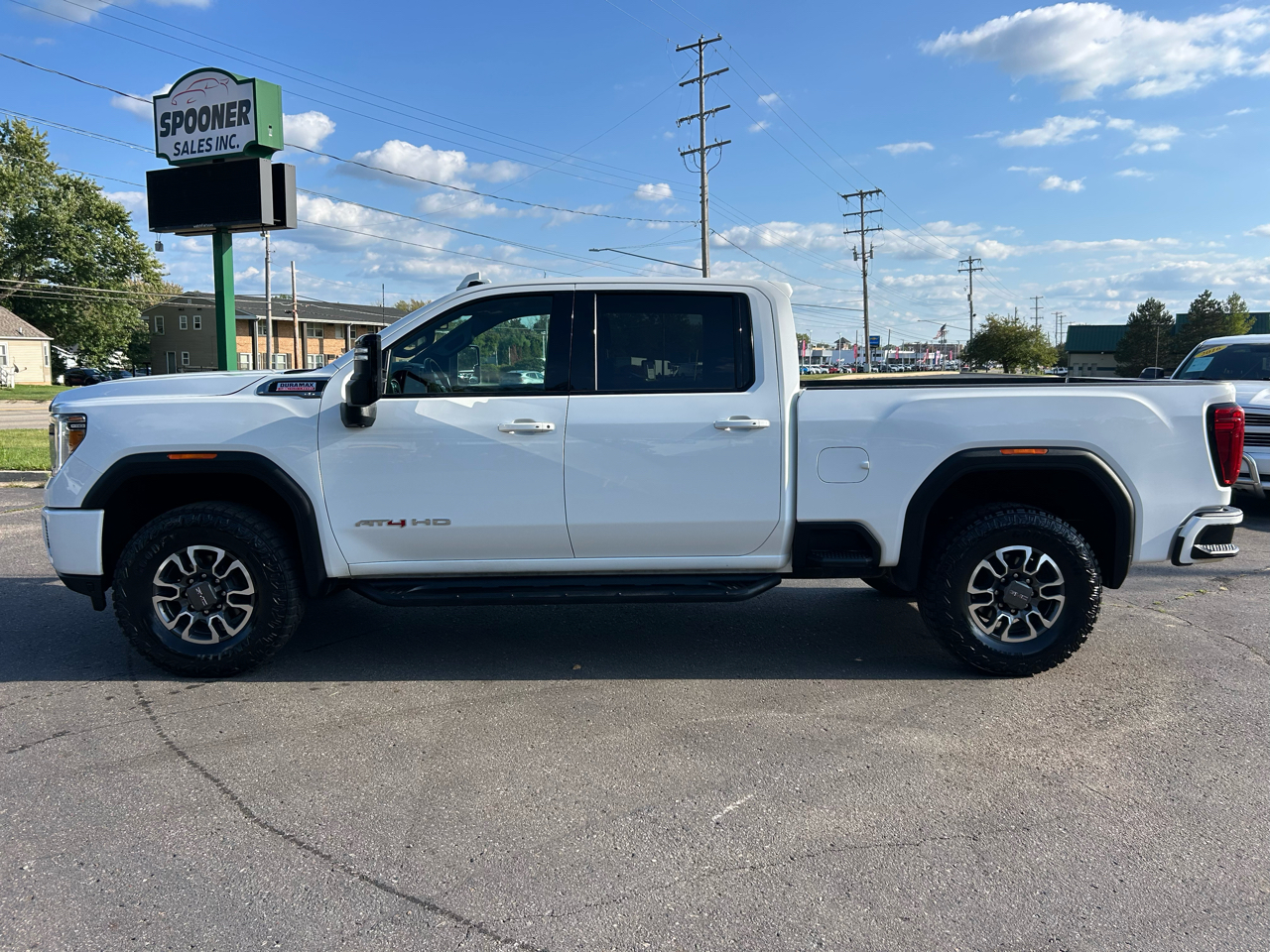 GMC Sierra 2500HD AT4 Crew Cab 4WD 2021