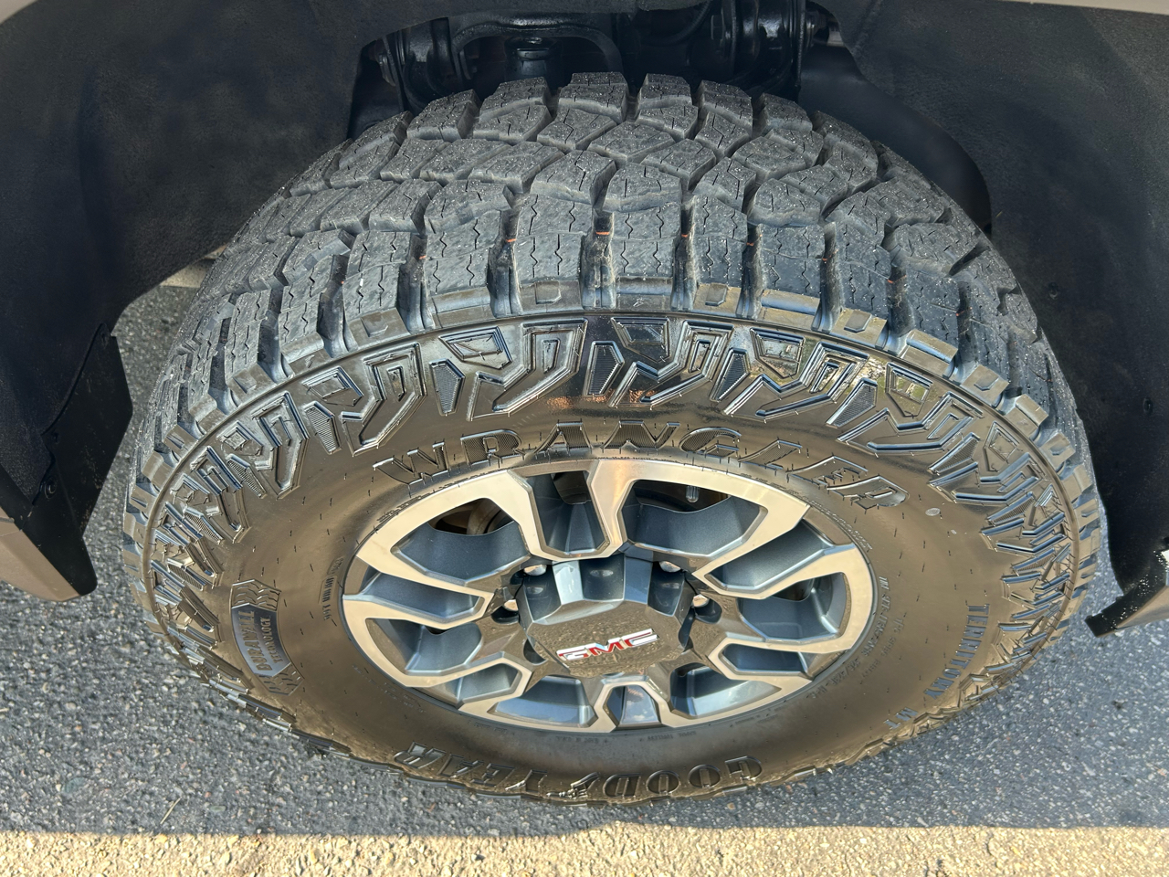 GMC Sierra 2500HD AT4 Crew Cab 4WD 2021