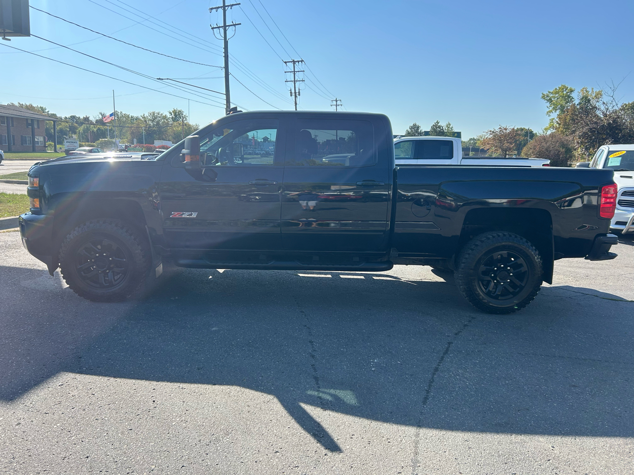 2018 Chevrolet Silverado 2500HD LTZ photo 2
