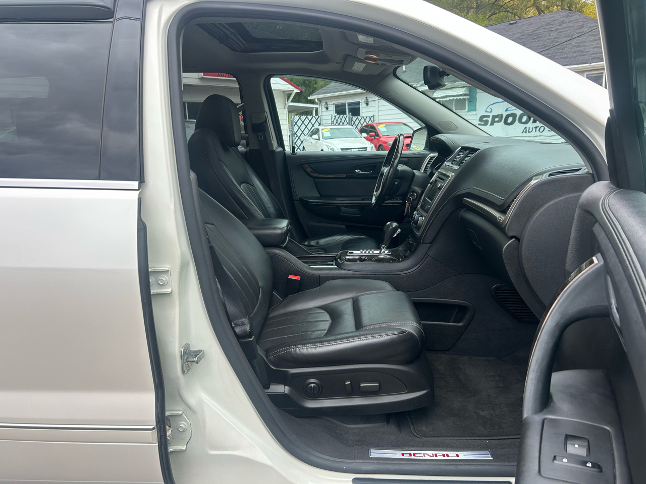 GMC Acadia Denali AWD 2014