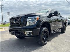 2018 Nissan Titan 