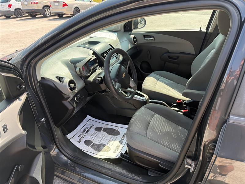 Chevrolet Sonic  2014