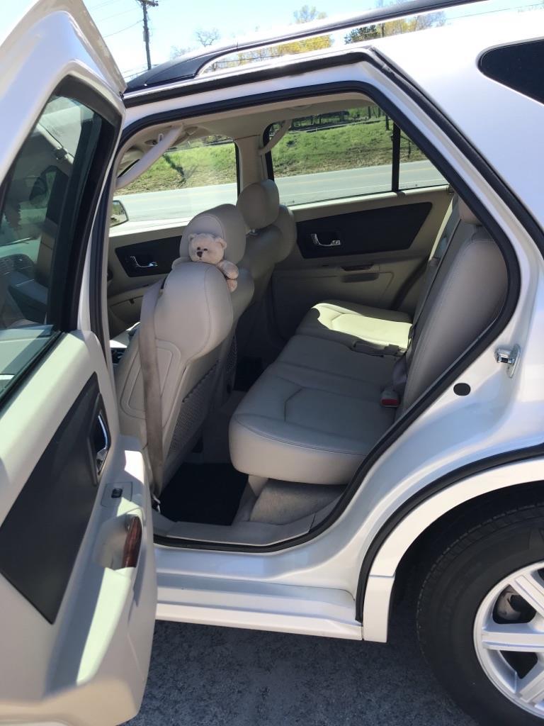 Cadillac SRX V6 2004